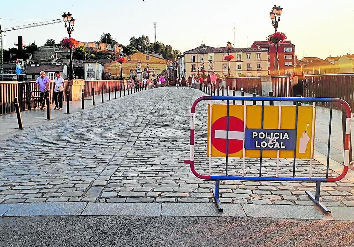 Las vallas dejaban claro que no se podía circular por la zona.
