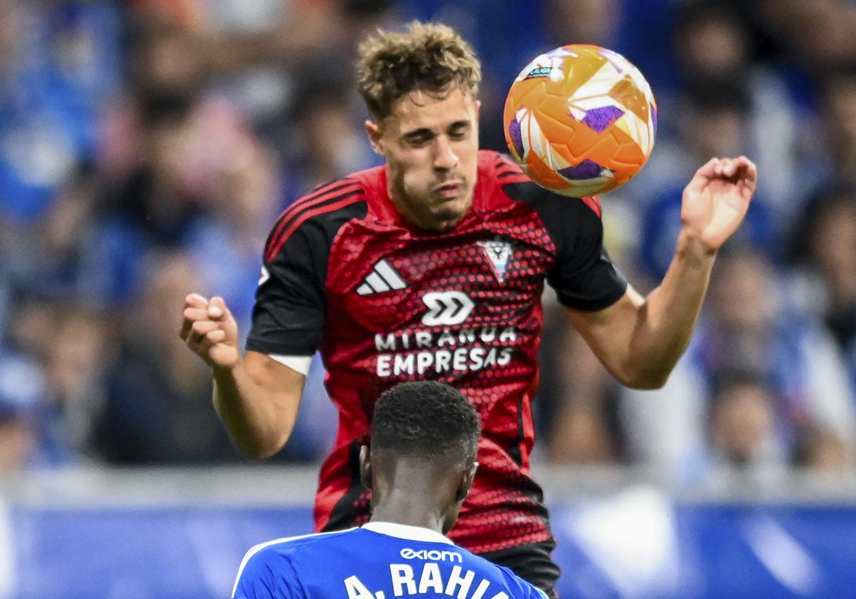 Hugo Rincón, con contrato en el Athletic, es pretendido por el Sevilla.