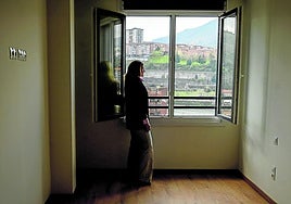 El precio del metro cuadrado en las viviendas de venta libre supera en Bilbao ya los 3.000 euros.