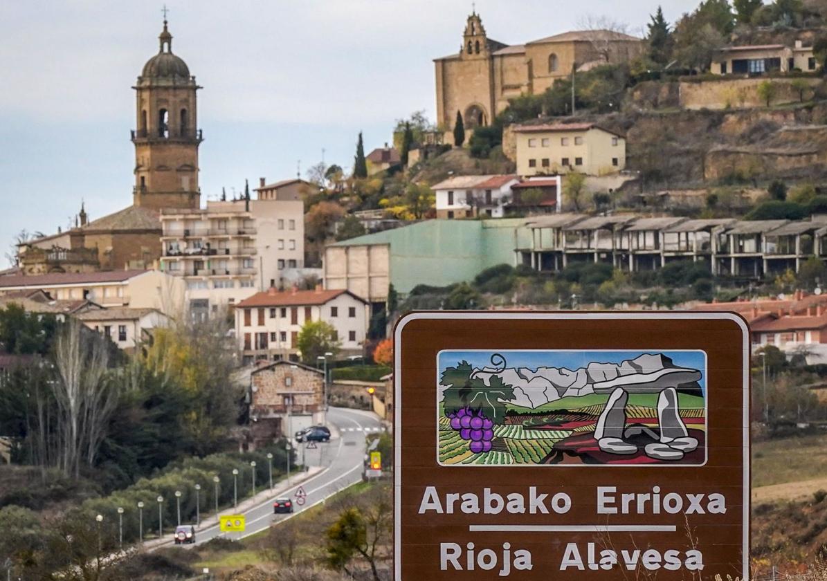 Acceso a Labastida.