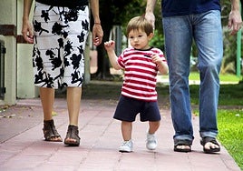 En treinta pueblos de Bizkaia apenas nacen niños: en cinco años, menos de 20