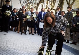 Placas en memoria de víctimas de ETA