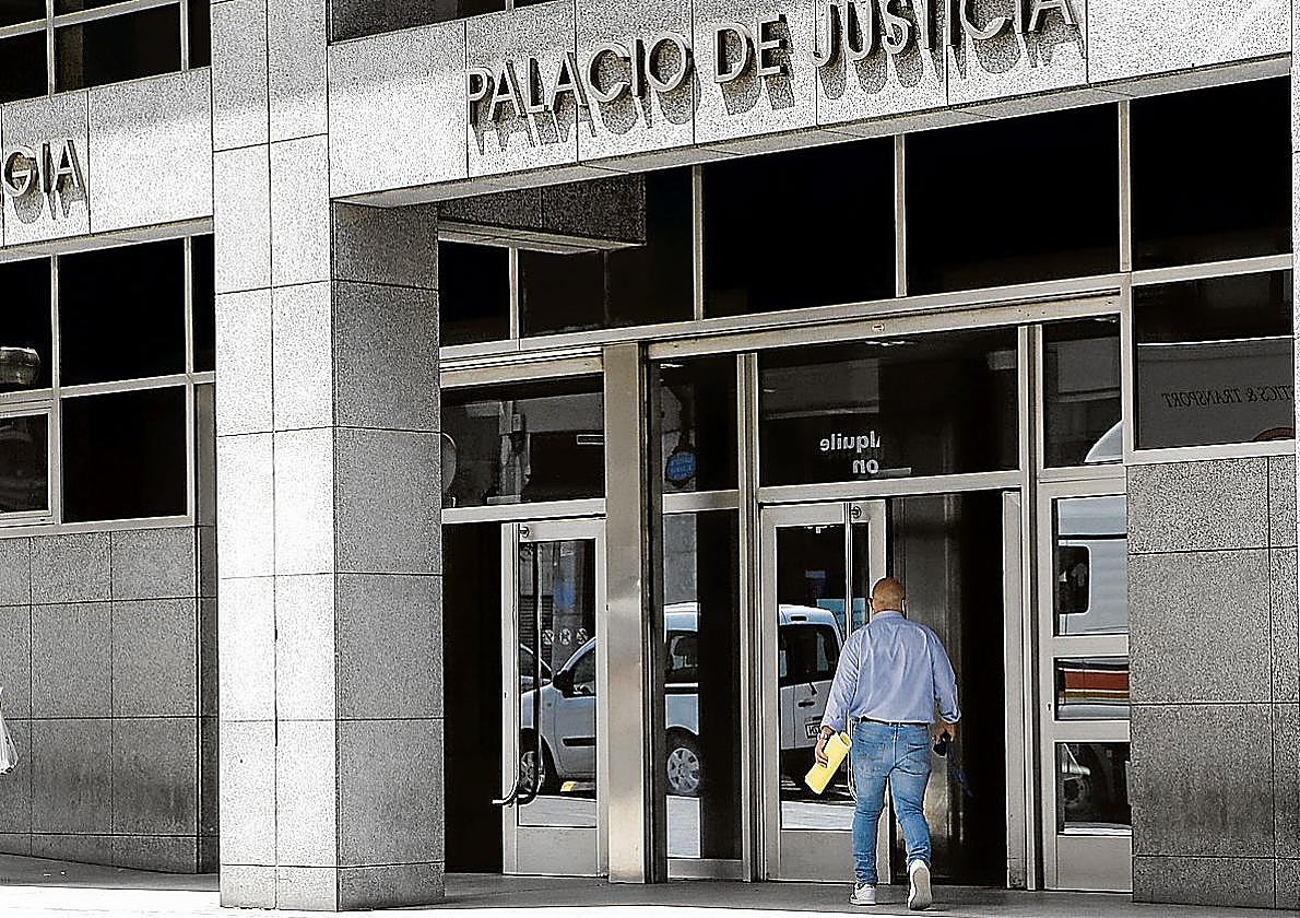 Piden 5 años por un caso al inversor de Bilbao denunciado por estafa piramidal