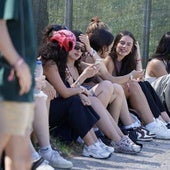 El público espera a la apertura de puertas del BBK LIVE