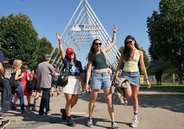 Ambientazo, buen tiempo y ganas de disfrutar en las primeras horas del BBK Live