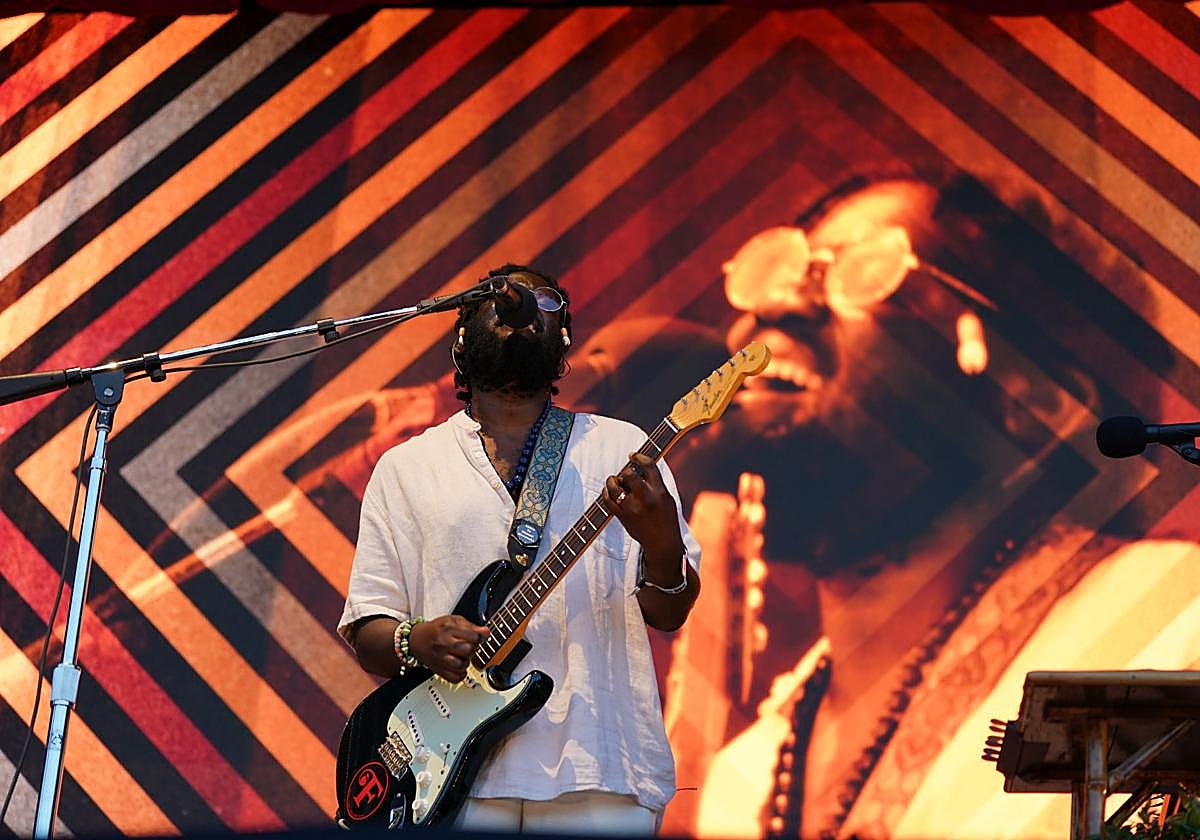 Michael Kiwanuka, hippie y menguante