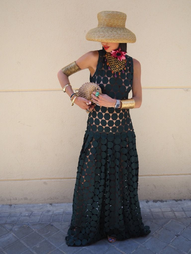 Paula, la invitada vizcaína que deslumbró en una boda en Madrid embarazada y con transparencias