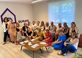 El programa ha reunido a más de 200 mujeres a lo largo de 15 talleres durante este curso.