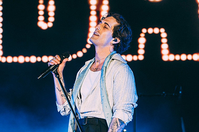 Damiano David en cerrando el festival en el escenario Nagusia