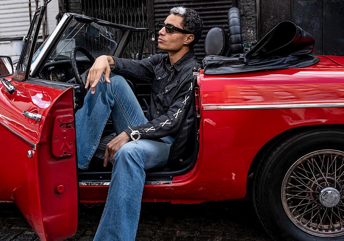 José James ha investigado y recupera los sonidos de 1978, año de su nacimiento, para el álbum que presenta el jueves 17 de julio en el Festival de Jazz de Vitoria.