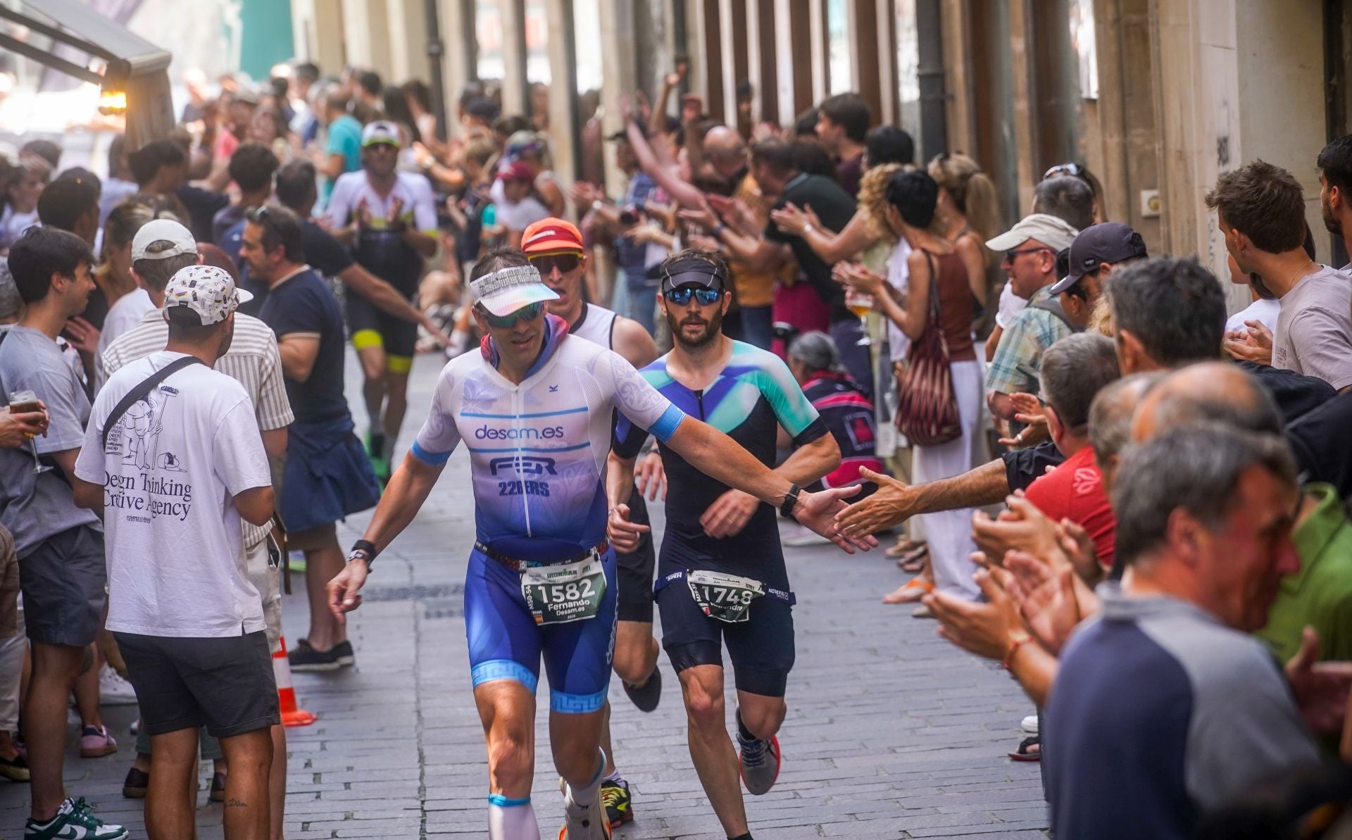 Las imágenes del Ironman de Vitoria 2025