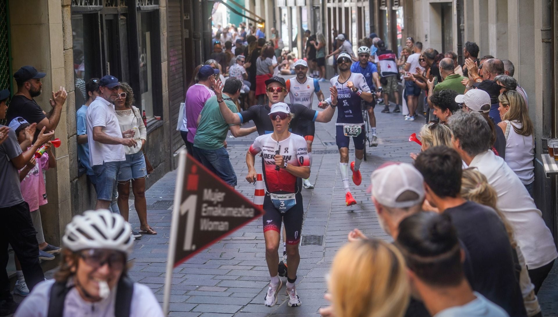 Las imágenes del Ironman de Vitoria 2025