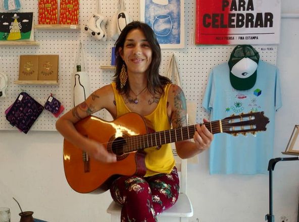 Muere Araceli Julio, la cantante de Satélite Kingston que denunció la falta de medicación para el cáncer de mama metastásico que padecía