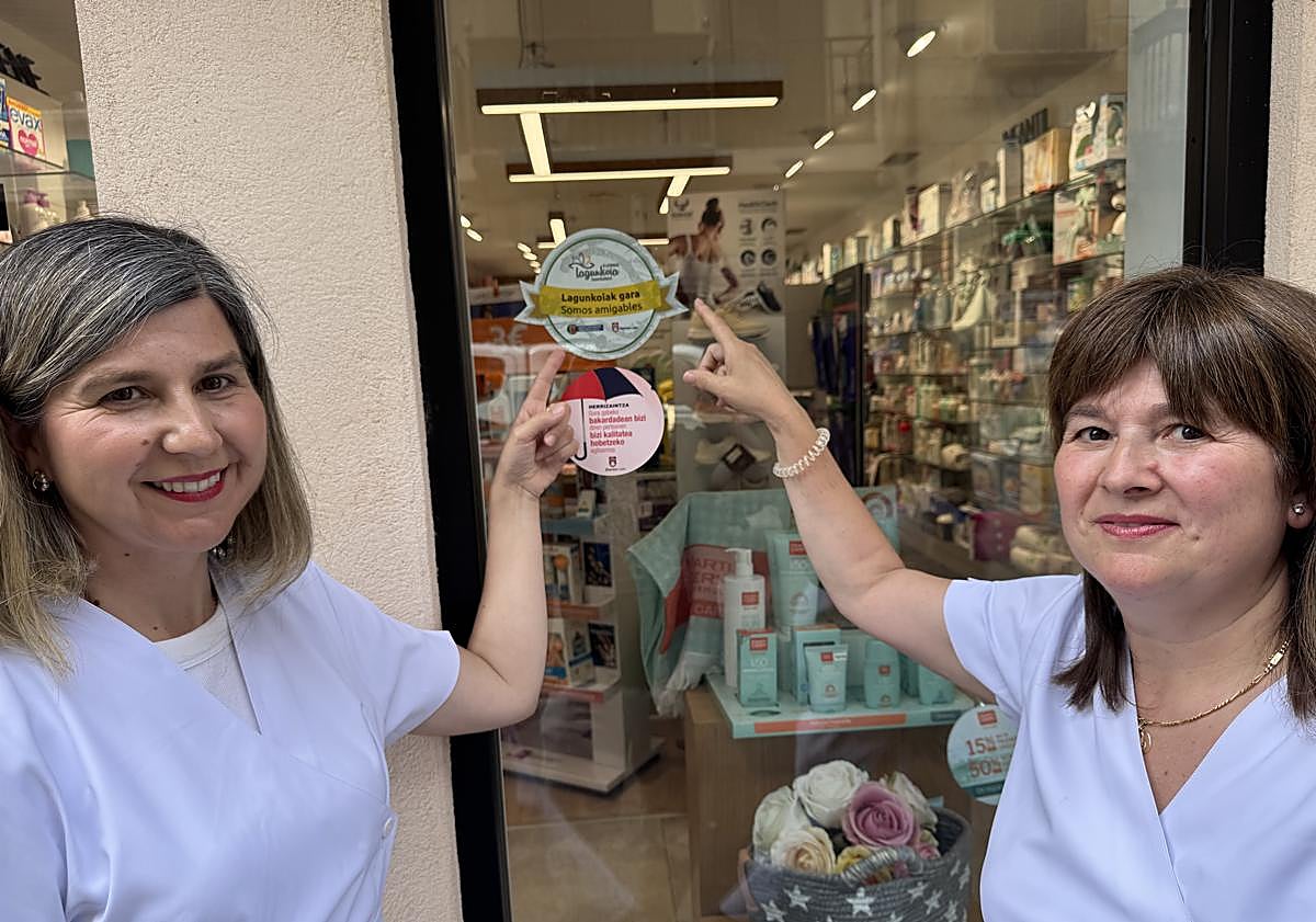 Imagen principal - Elorrio impulsa una campaña para construir un pueblo accesible