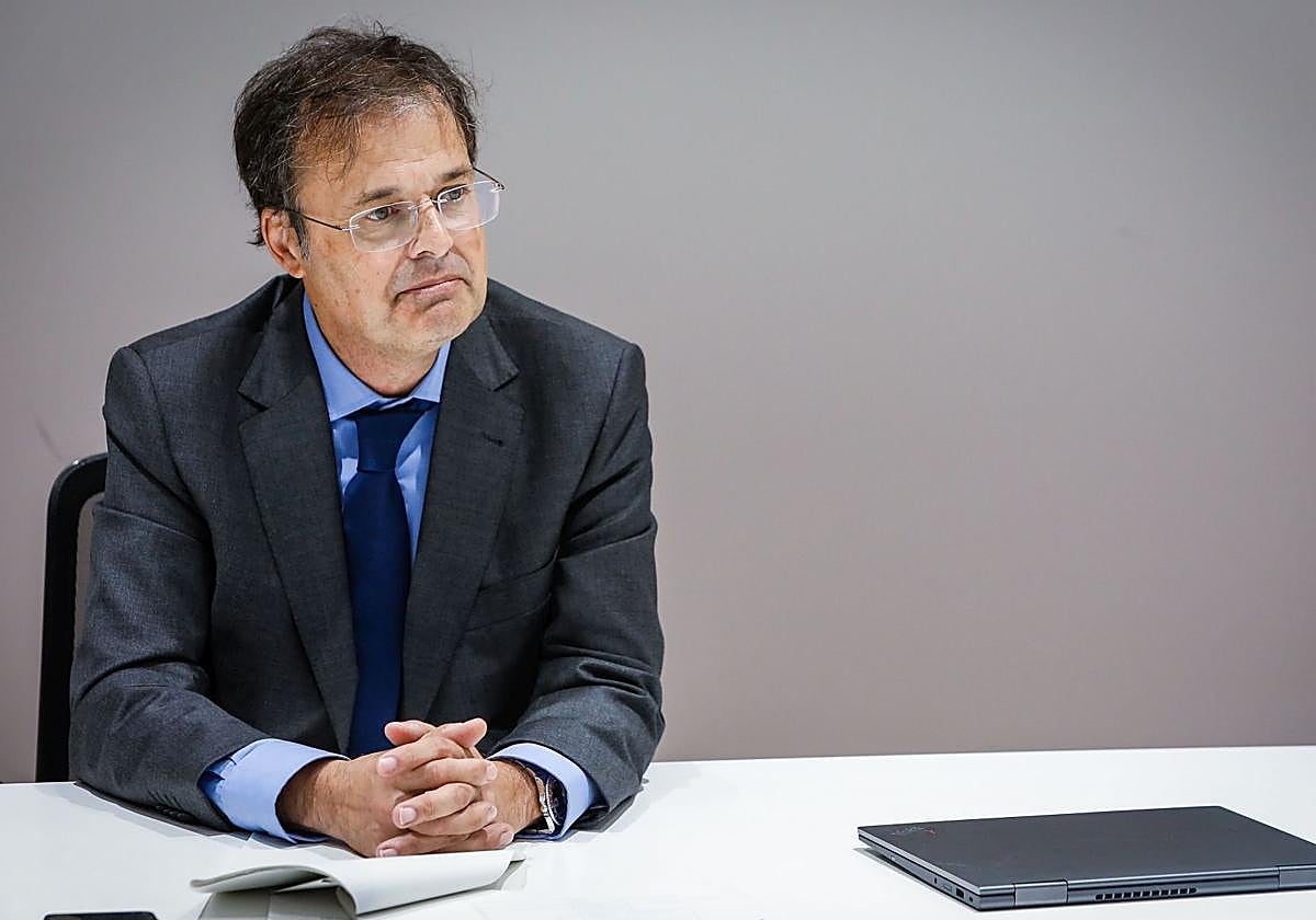 Alberto Martínez: «Modificará el sistema de salud y serán necesarios nuevos liderazgos»