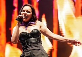 Chenoa dominó el escenario y más allá.