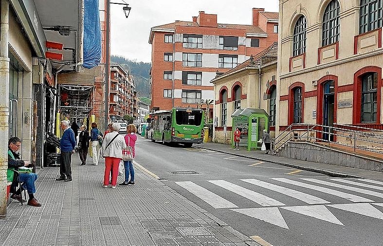 El mal olor está afectando a la parte central de la localidad.