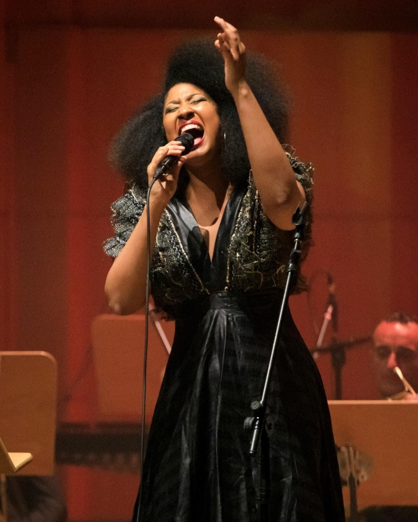 La cantante italo-senegalesa Awa Fall