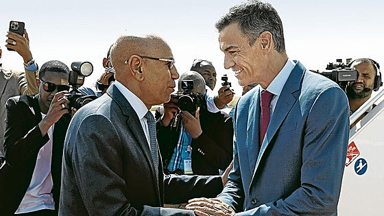 Sánchez dice en Mauritania que el progreso de España «debe mucho a los inmigrantes»
