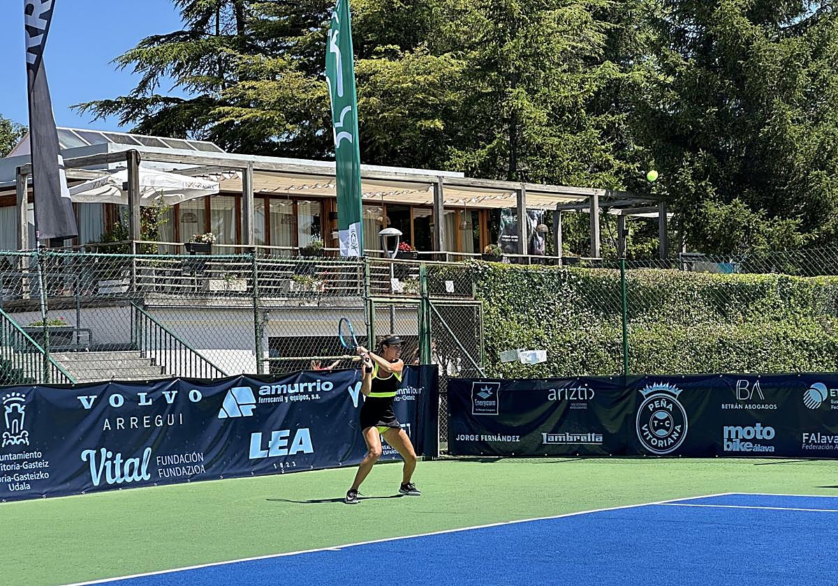 Pistas de juego de la Peña Vitoriana de tenis.