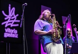 El cuarteto inesperado de Sarah Hanahan, durante su interpretación en el Europa.