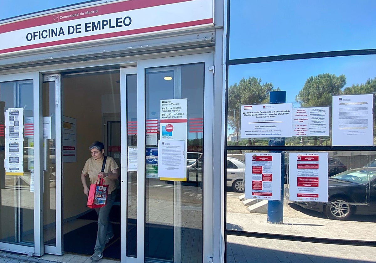 Una asesora confirma el motivo: el SEPE retirará el subsidio de mayores de 52 a los que cumplan 65 años