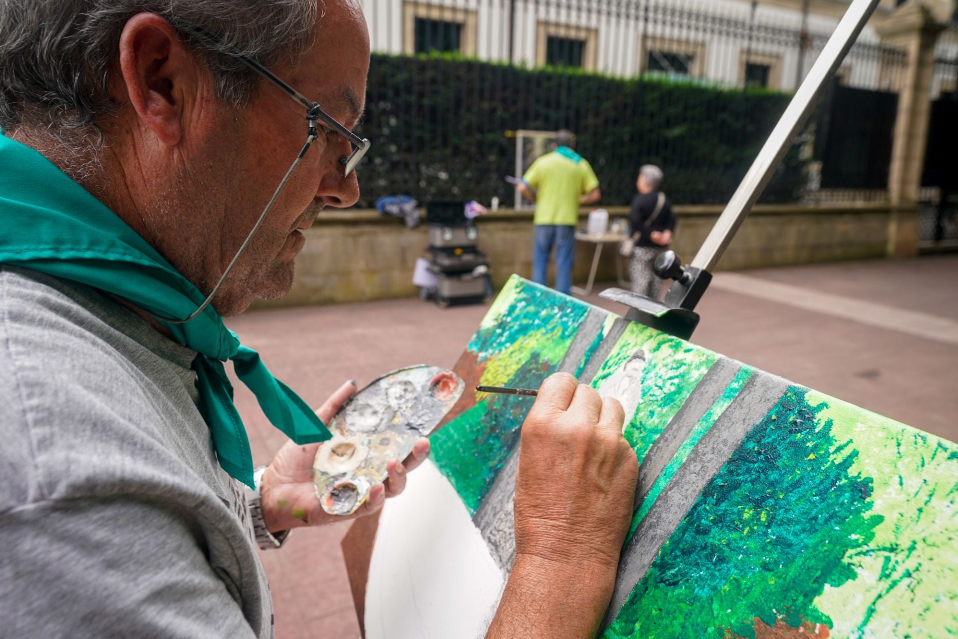La pintura toma las calles de Vitoria