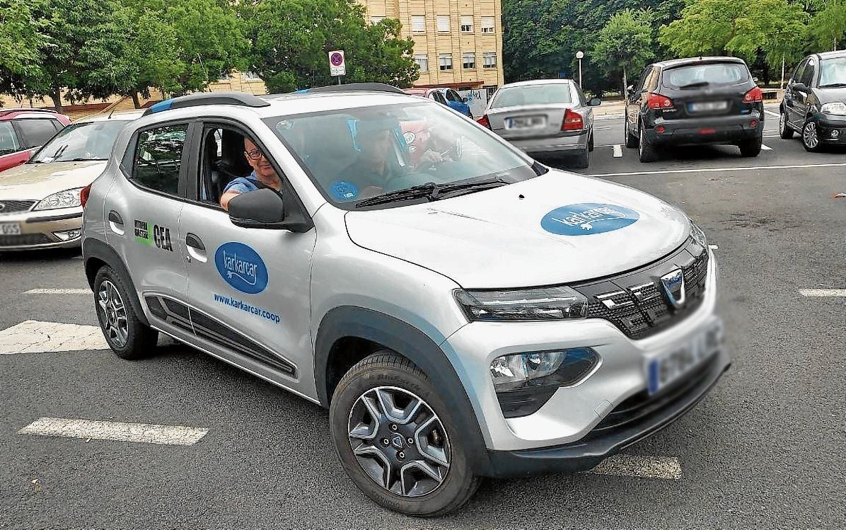 Este el el coche eléctrico que se podrá alquilar por horas y para compartir viajes dentro de la ciudad.
