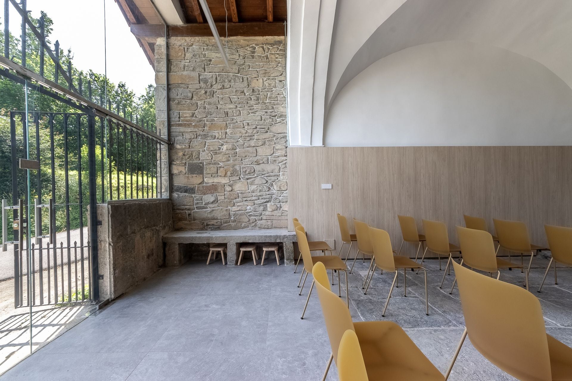 Una ermita del siglo XVI renace como centro social para los 50 vecinos de un pequeño pueblo a media hora de Bilbao