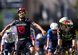 Alaphilippe, protagonista de un fin de semana surrealista en el Tour de Francia