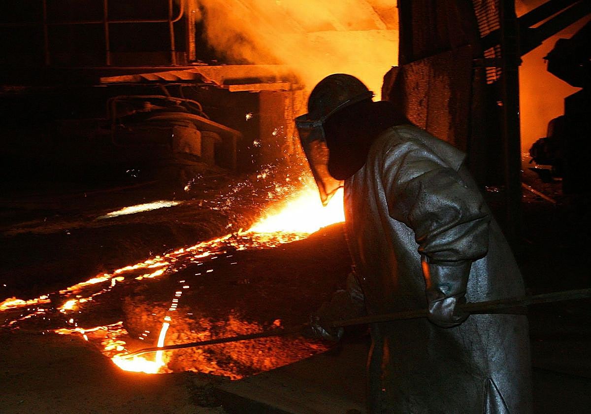 La industria es el sector que mayores salarios y costes laborales tiene.