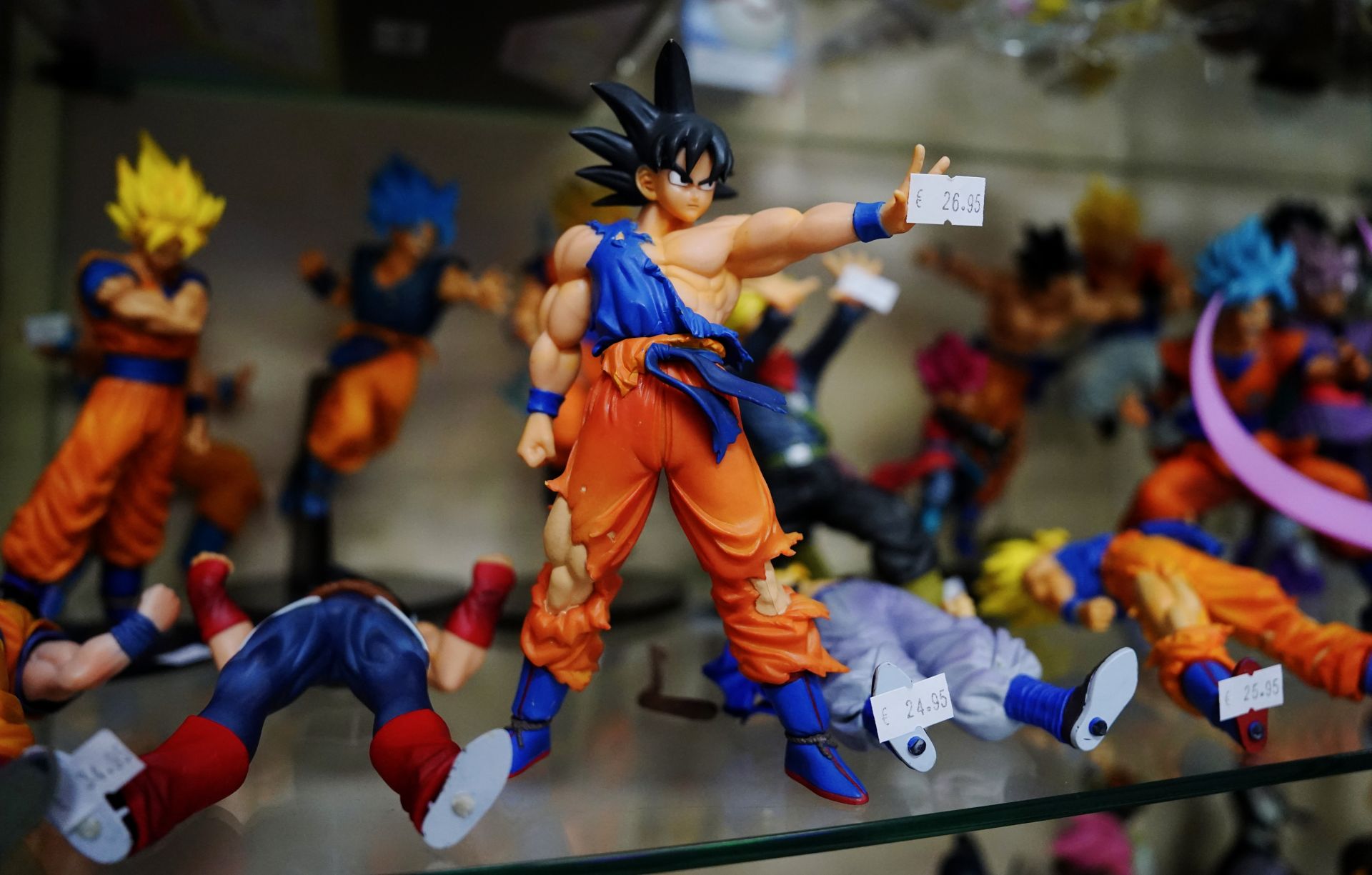 La nueva tienda friki de Ziortza en Santutxu, un paraíso para los amantes de la cultura japonesa