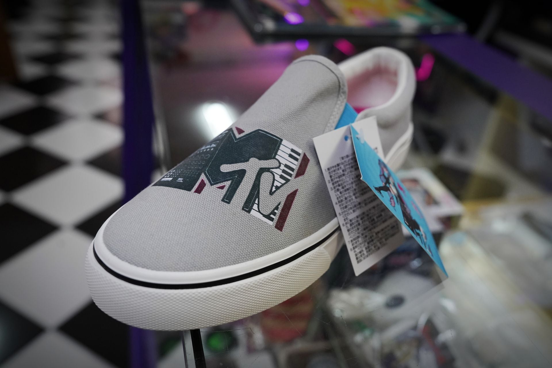 La nueva tienda friki de Ziortza en Santutxu, un paraíso para los amantes de la cultura japonesa