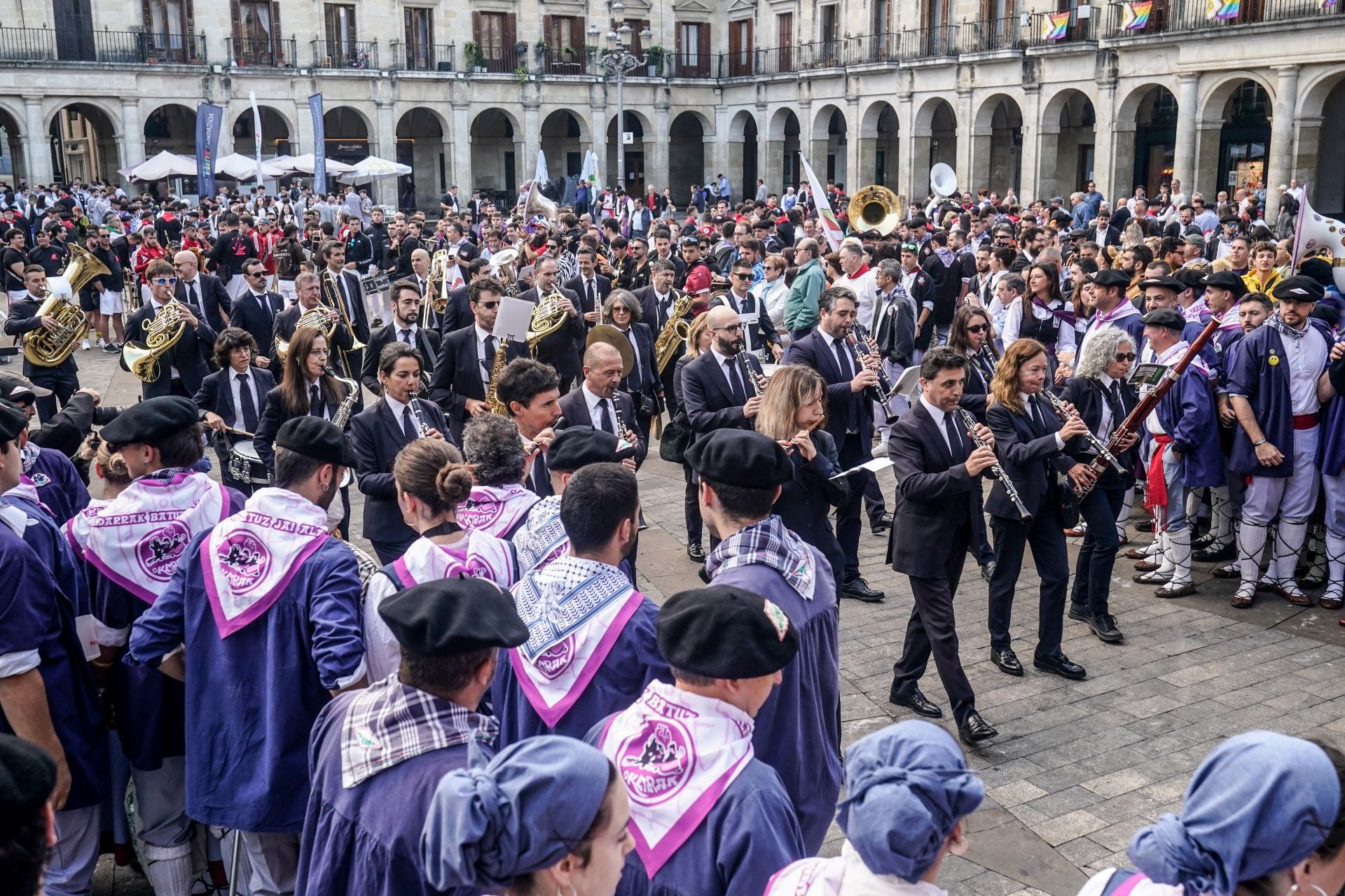 El Día del Blusa y la Neska, en imágenes