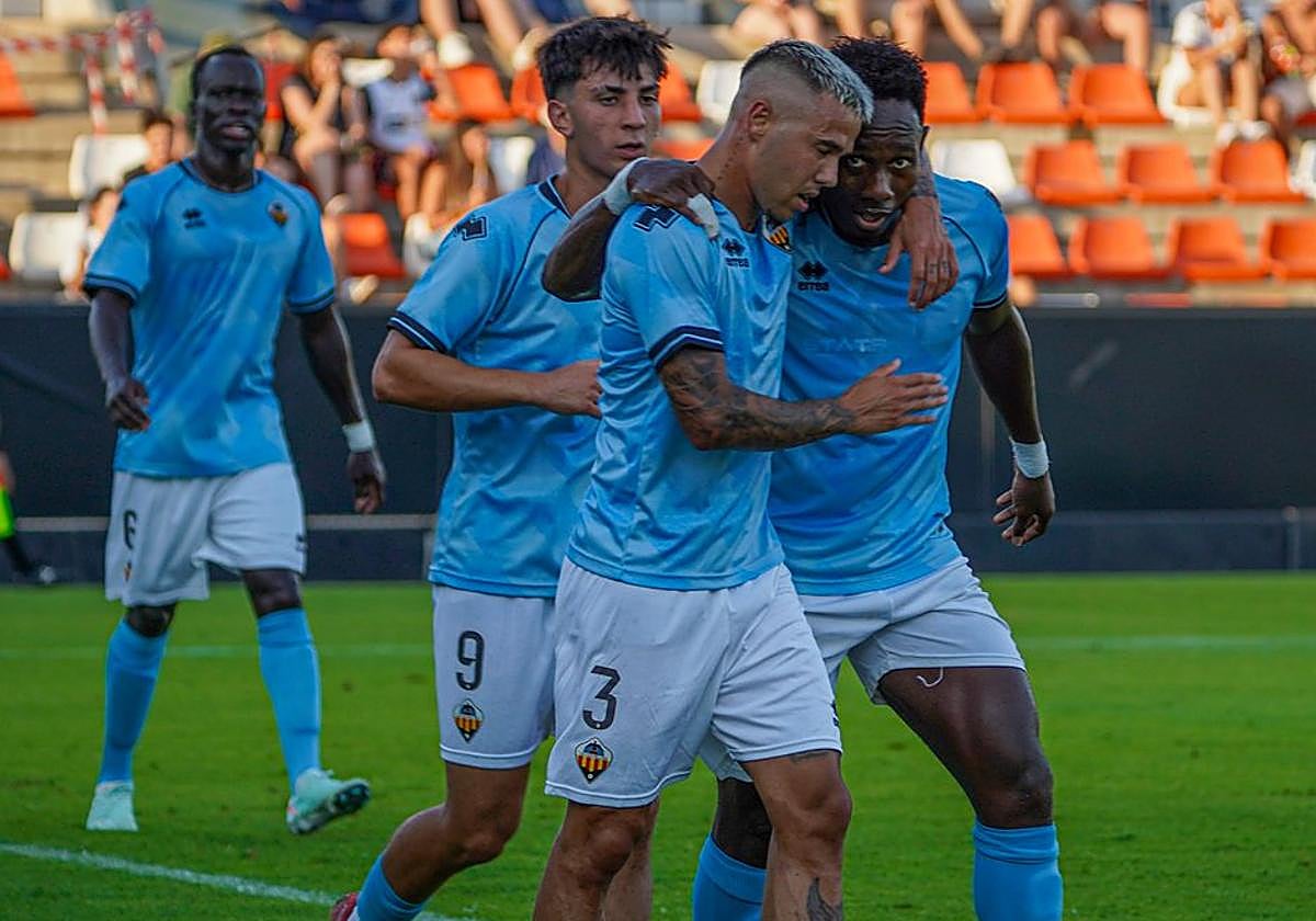 El Castellón, durante un amistoso de esta pretemporada.