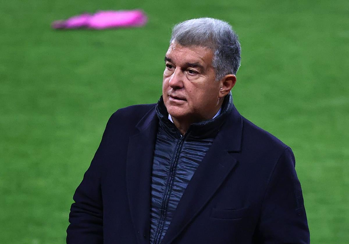 Impagos, sospecha de fraude... las surrealistas 48 horas previas al viaje del Barça a Japón