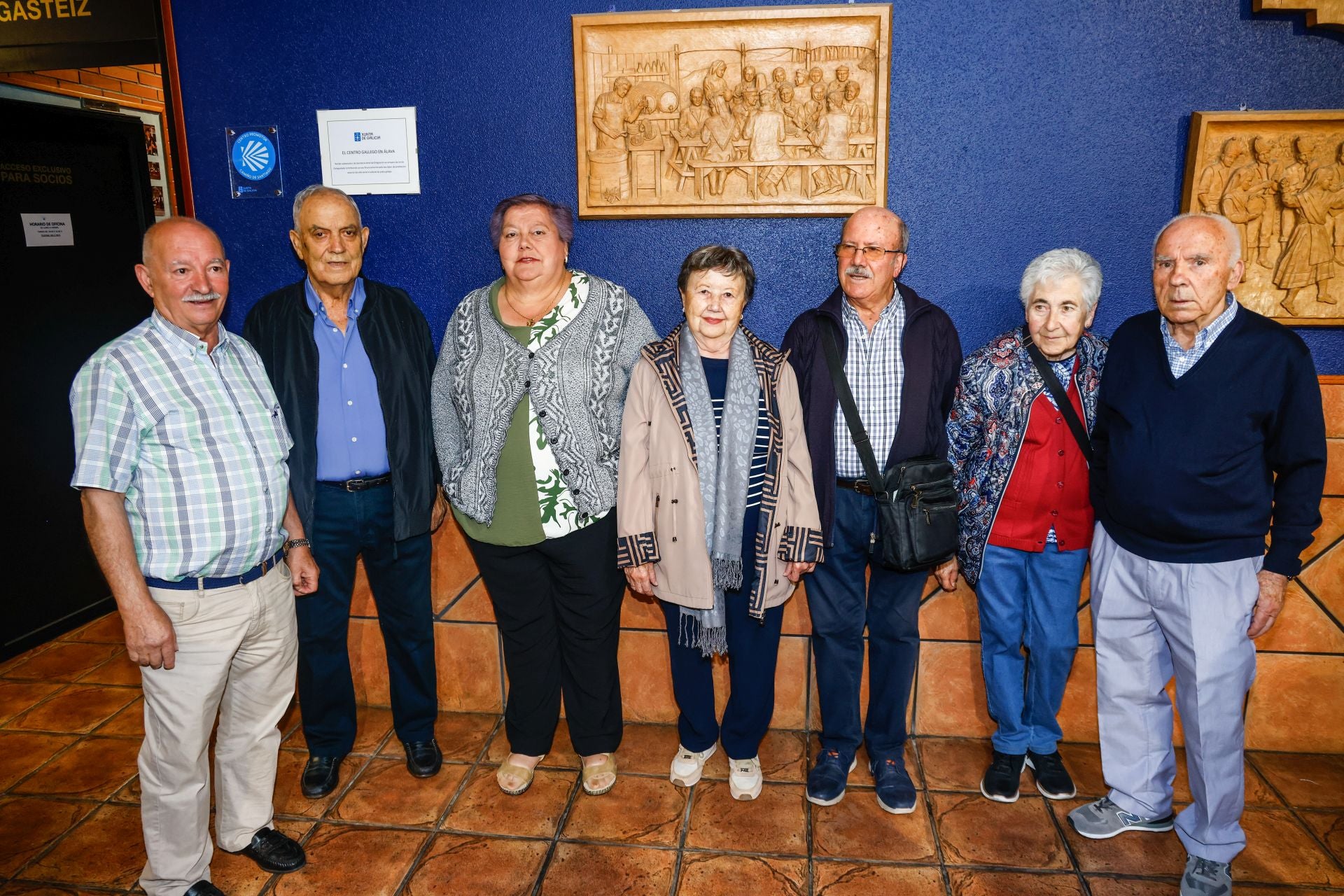 Licesio Álvarez, Manuel Montero, Raquel Rodríguez, Carmen Alonso, José E. López, Loli Resa y Avelino Vilas.