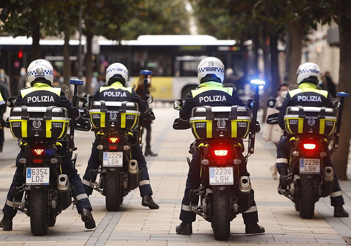 Detenido en Vitoria por amenazar a varios familiares con un arma blanca