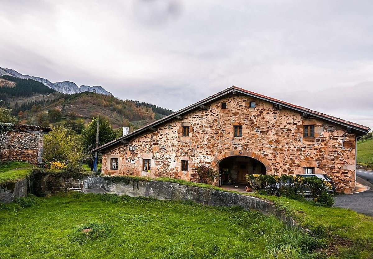 ¿Son vascos los navarros o navarros los vascos?