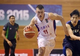 Lazarevic, en un encuentro con la selección serbia.