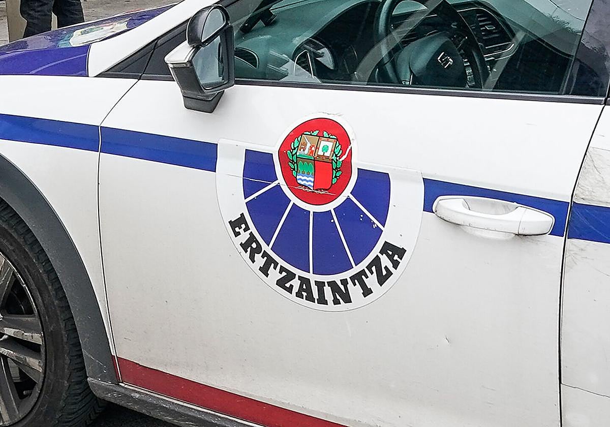 Una pelea por drogas se salda con un apuñalado y varios disparos en el barrio de Atxuri