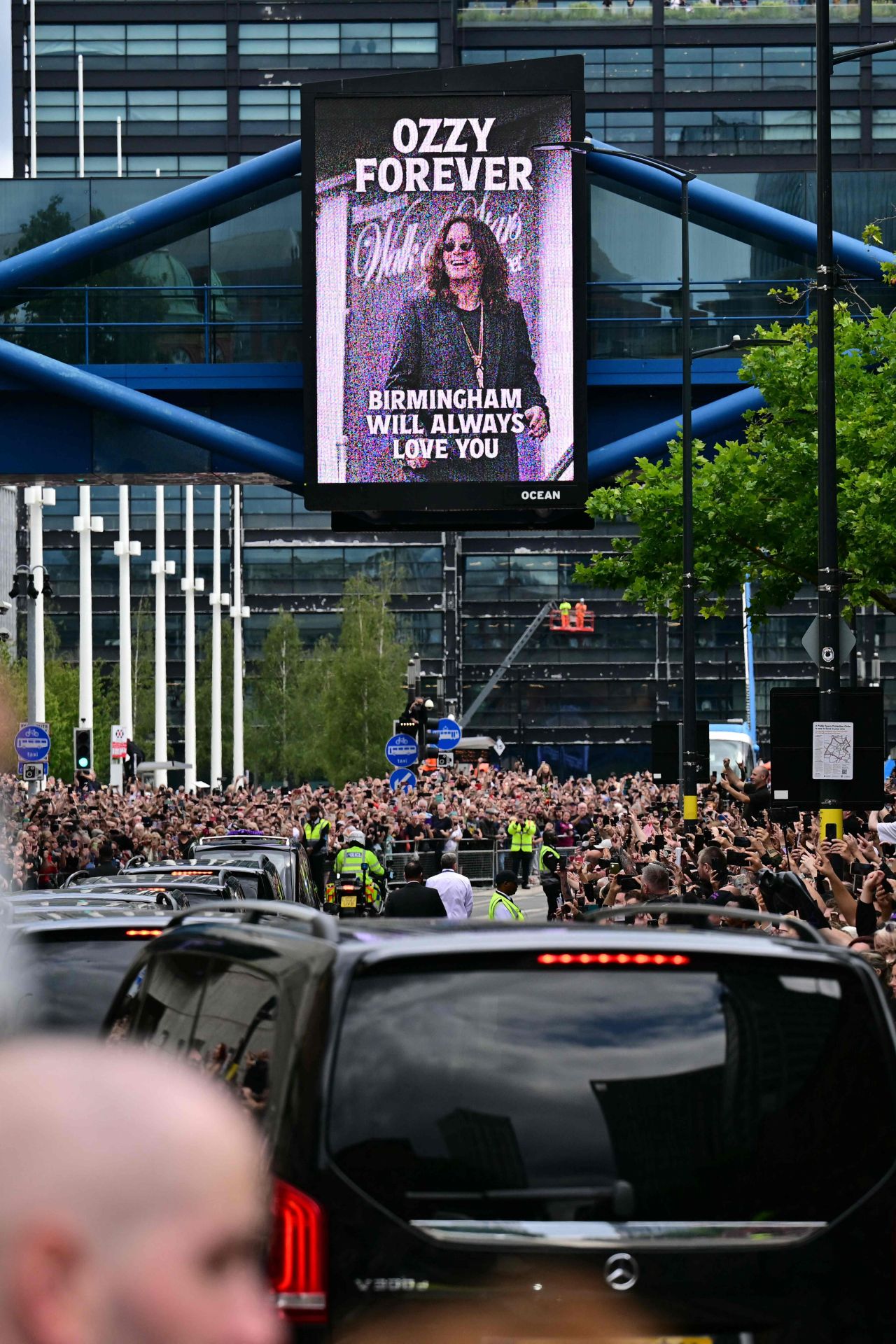 Las imágenes del funeral de Ozzy Osborne