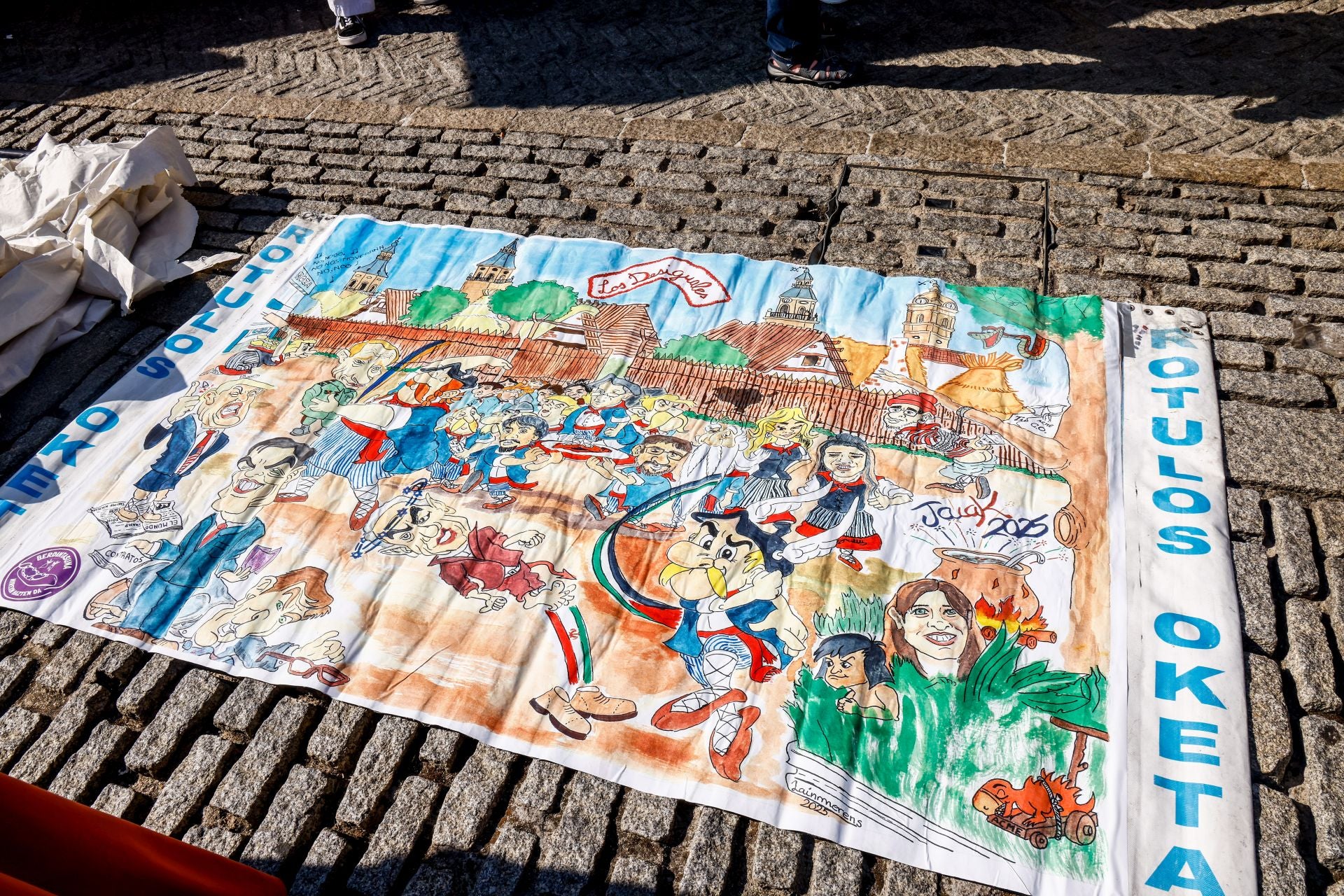 Las pancartas de la Comisión de Blusas y Neskas, en imágenes