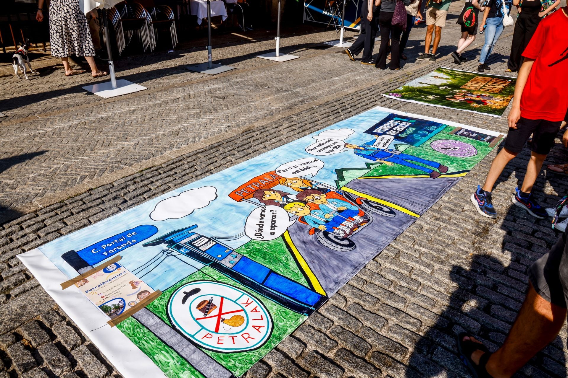 Las pancartas de la Comisión de Blusas y Neskas, en imágenes