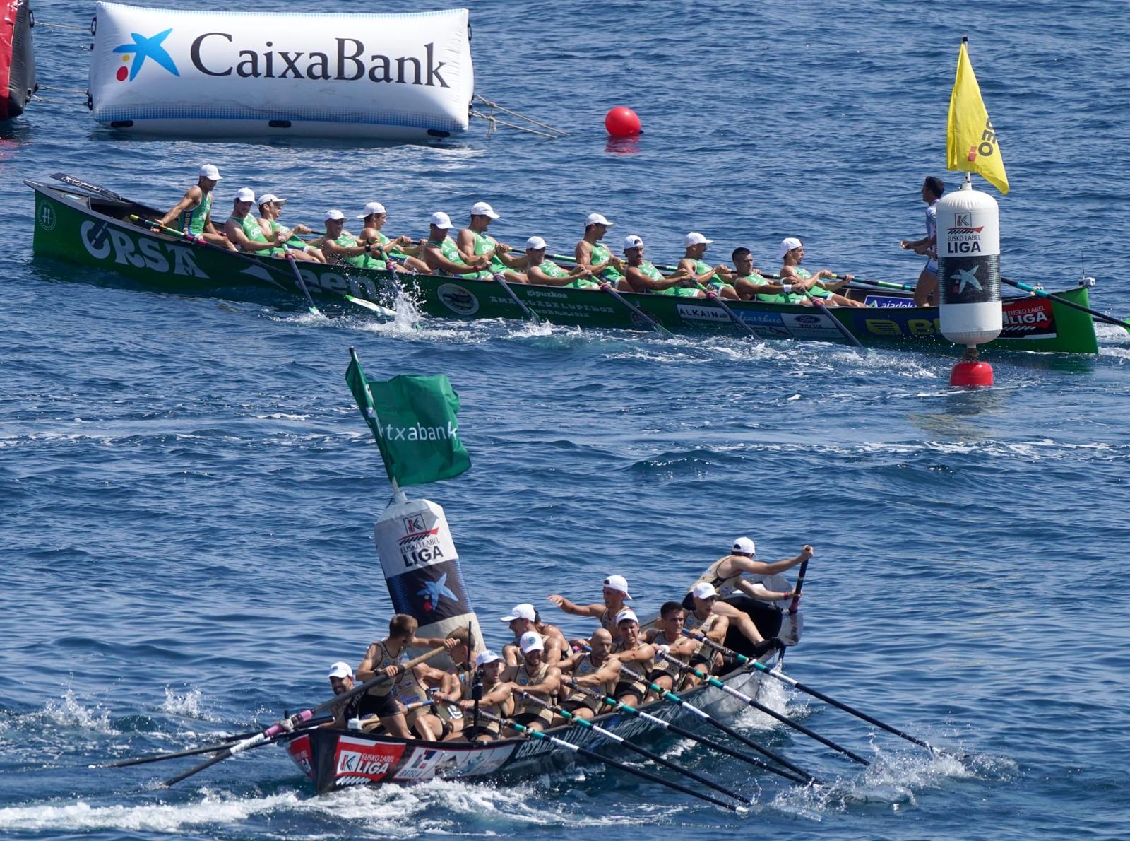 Zierbena se lleva la bandera de El Correo en Lekeitio