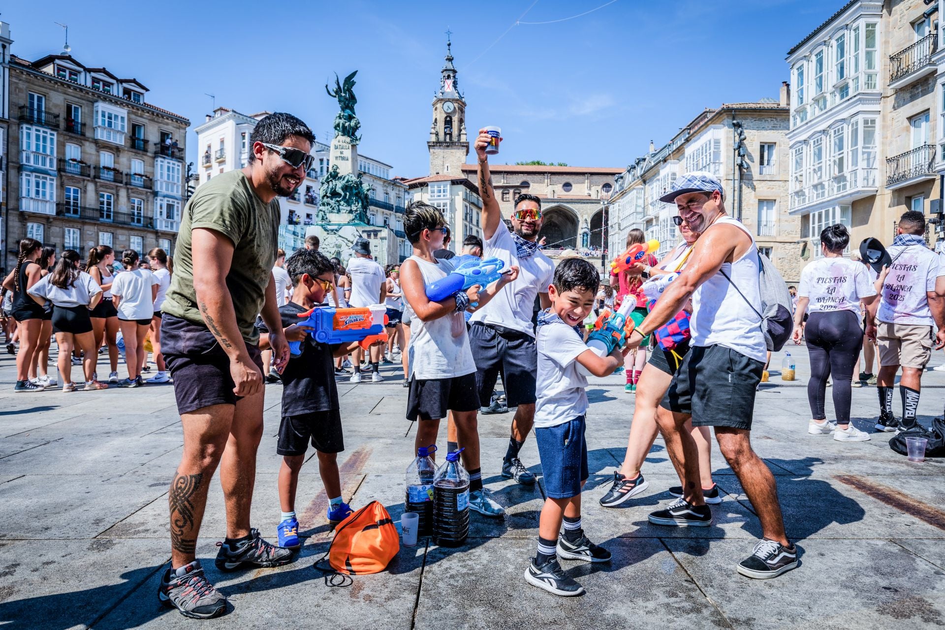 Felipe, Juan, Billy, Sergio, Emmanuel y Mateo. 