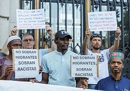 Concentración por el los sucesos de Torre Pacheco. ZARAGOZA 19/07/2025