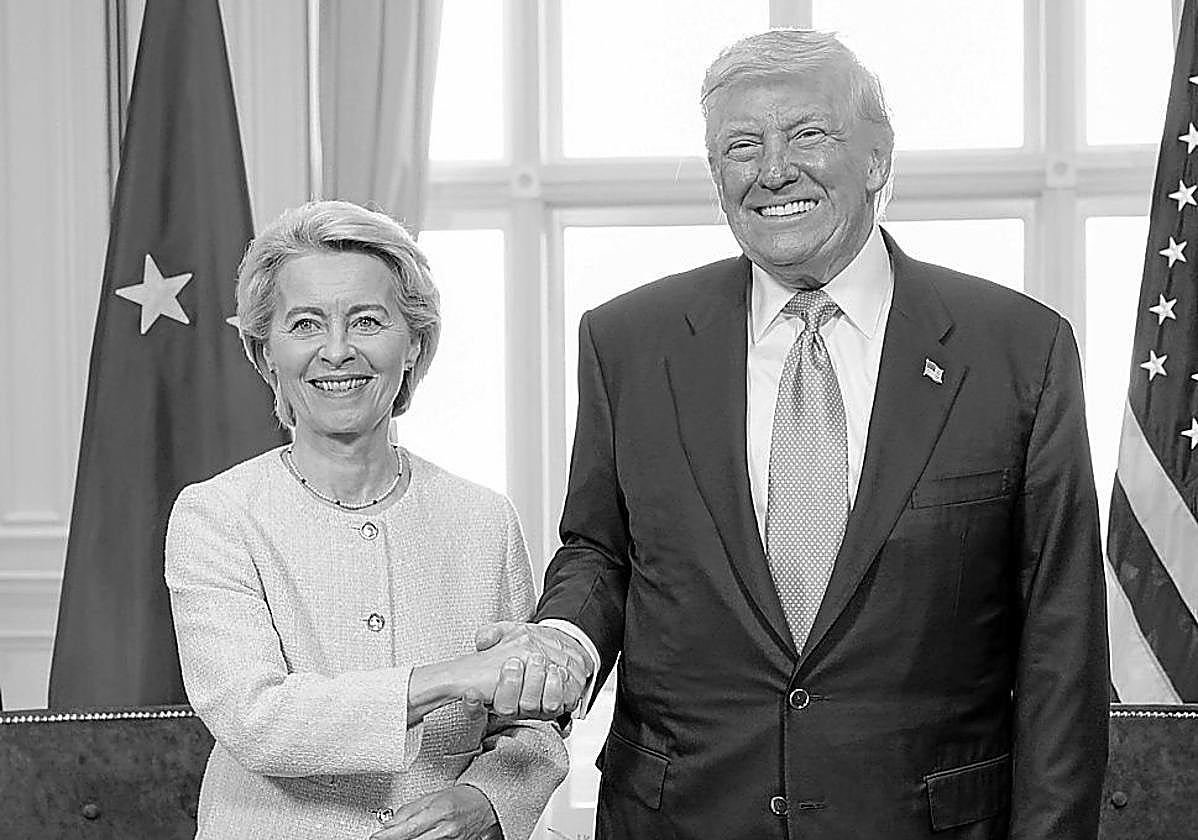 El presidente de EEUU, Donald Trump y la presidenta de la Comisión Europea, Ursula von der Leyen,