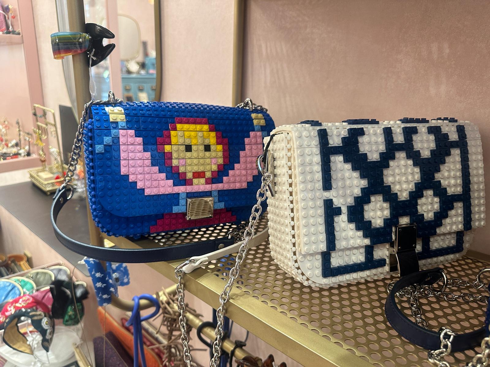 Llega el bolso &#039;Marijaia&#039;: ideado por una comerciante bilbaína y hecho con piezas tipo Lego