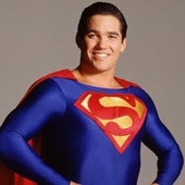 El actor Dean Cain en una imagen promocional de 'Lois & Clark' la serie que le hizo famoso.